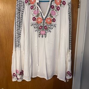 This top is just gorgeous!      White with embellished collar and bell sleeves